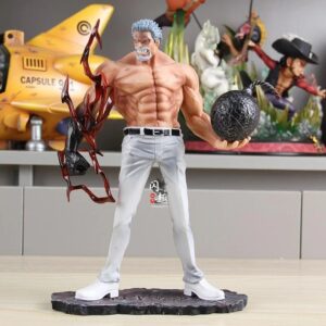 Mô Hình One Piece Phó Đô Đốc Garp Cầm Bom Siêu Ngầu