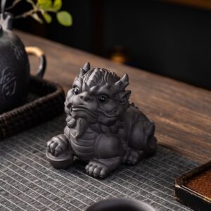 Cặp Tượng Tỳ Hưu Gốm Tử Sa Mang Lại May Mắn, Tài Lộc