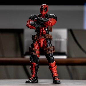 Mô Hình Deadpool Ver 2 Marvel Có Khớp Cử Động Revoltech Amazing Yamaguchi