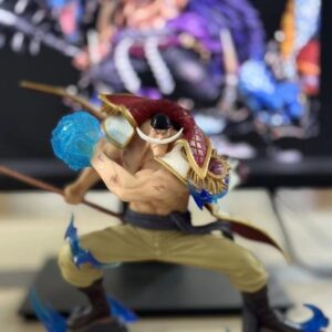 Mô Hình Tứ Hoàng One Piece Râu Trắng Edward Newgate Cầm Kiếm Size Nhỏ 14cm