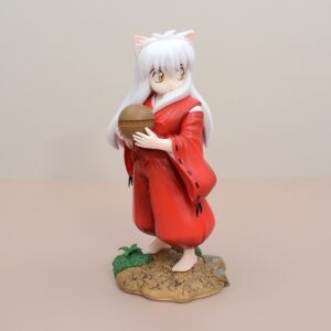 Mô Hình Inuyasha Cute Cầm Quả Bóng