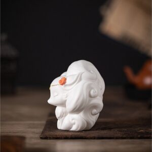 Tượng Cửu Vĩ Hồ Gốm Sứ Màu Trắng Mang Lại May Mắn, Sức Khỏe, Tình Duyên