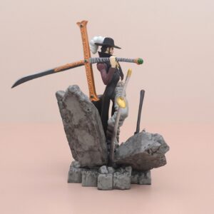 Mô Hình One Piece Dracule Mihawk