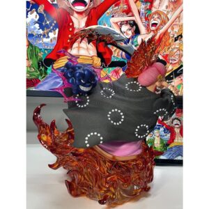 Mô Hình One Piece Tứ Hoàng Big Mom GK Có LED Trạng Thái Chiến Đấu